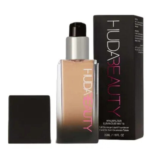 Huda Beauty Makeup Foundationc